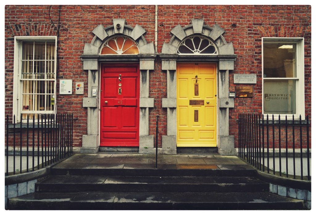 Two doors, one red, one yellow