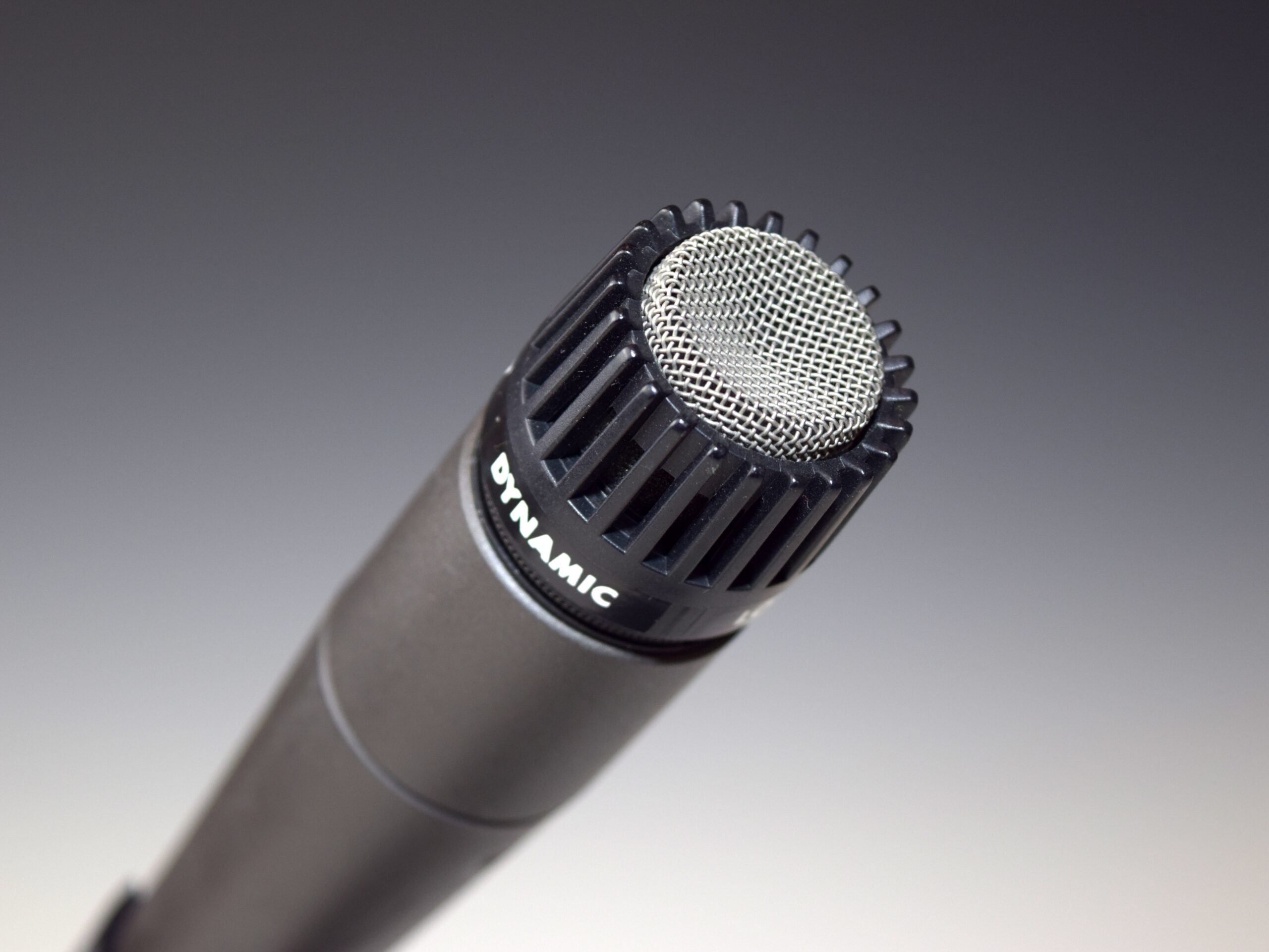 A microphone, representing a contract that is verbal only