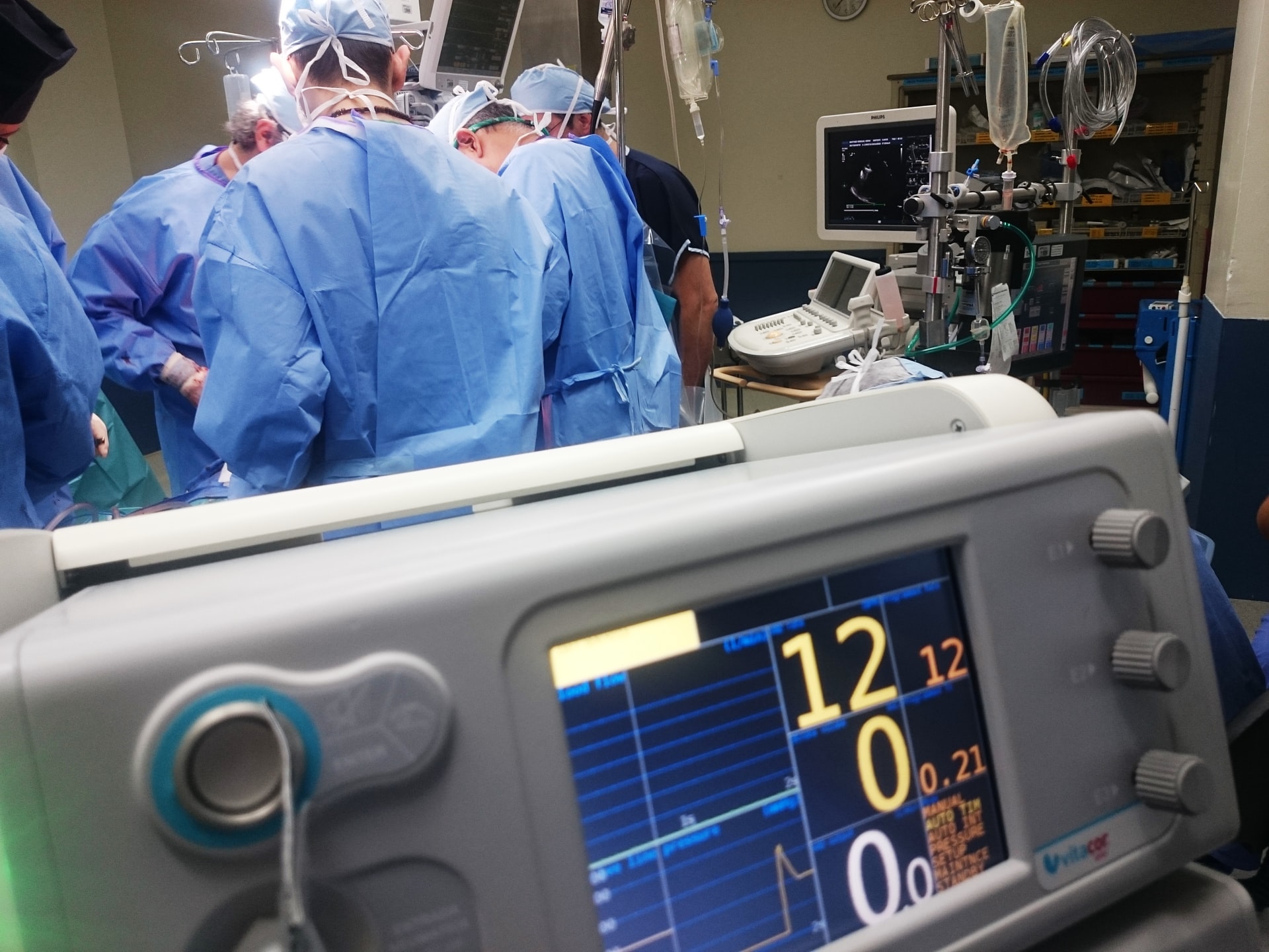 An operating room, representing a case seeking damages for breach of fiduciary duty from a medical researcher