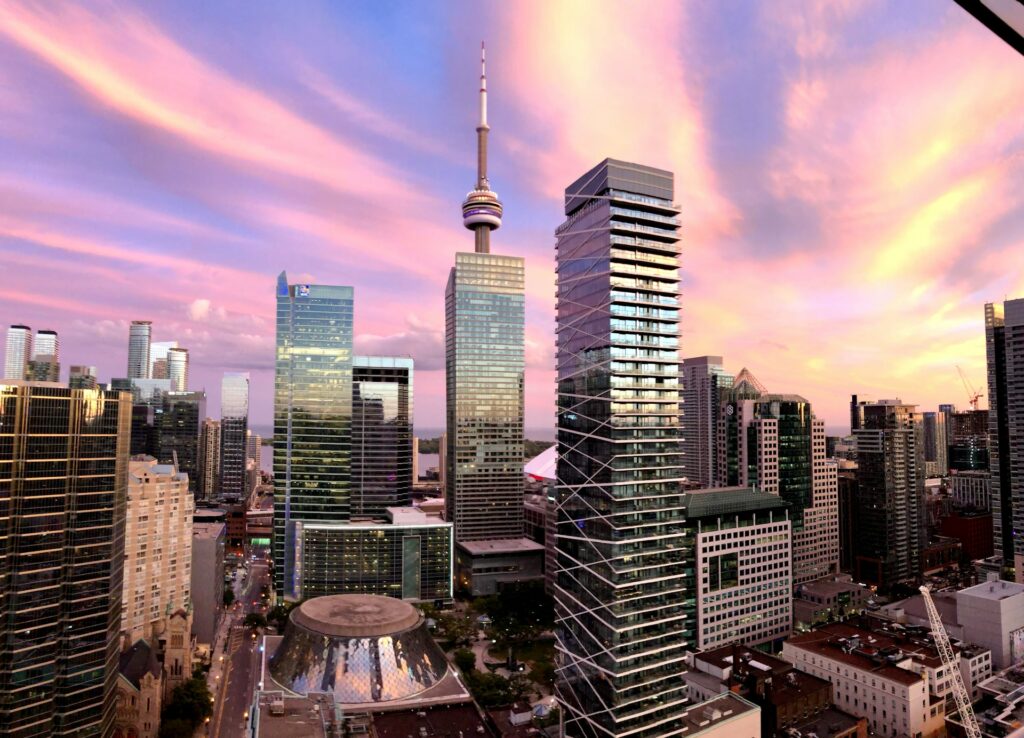 A view of Toronto and the CN Tower