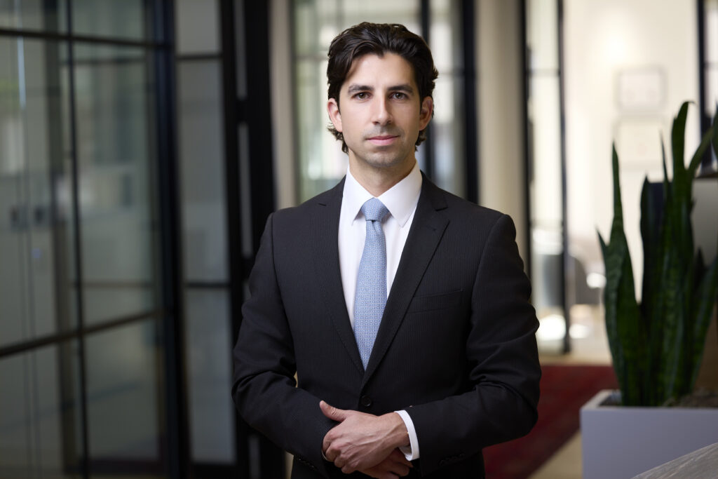 Lucas Strezos is a commercial litigation lawyer at Milosevic & Associates in Toronto.